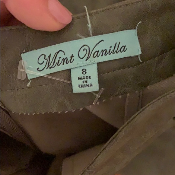 NWOT LF pu leather skirt - Picture 3 of 3